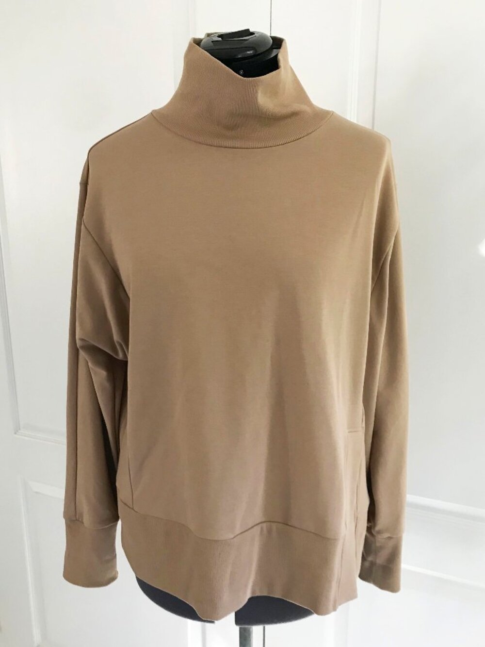 Haven Well Within Polished Lounge Tunic in a camel/tan color funnel neck, size M